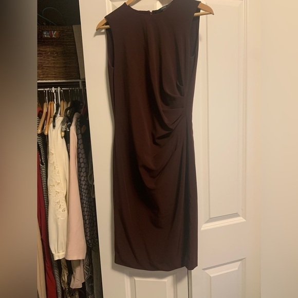 Elegant Gucci dress - Picture 3 of 4